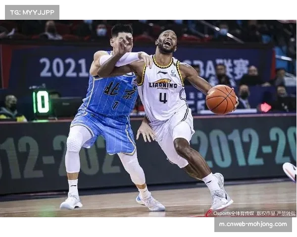 关键回放：弗格压哨中投被判超时，进球无效